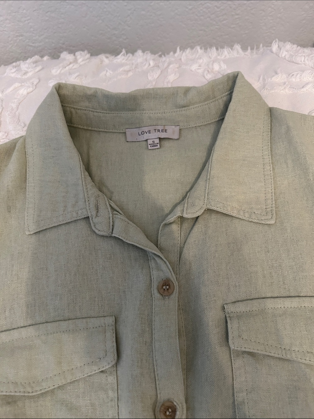 Love Tree Pale Sage Lightweight Top - Picture 3 of 7